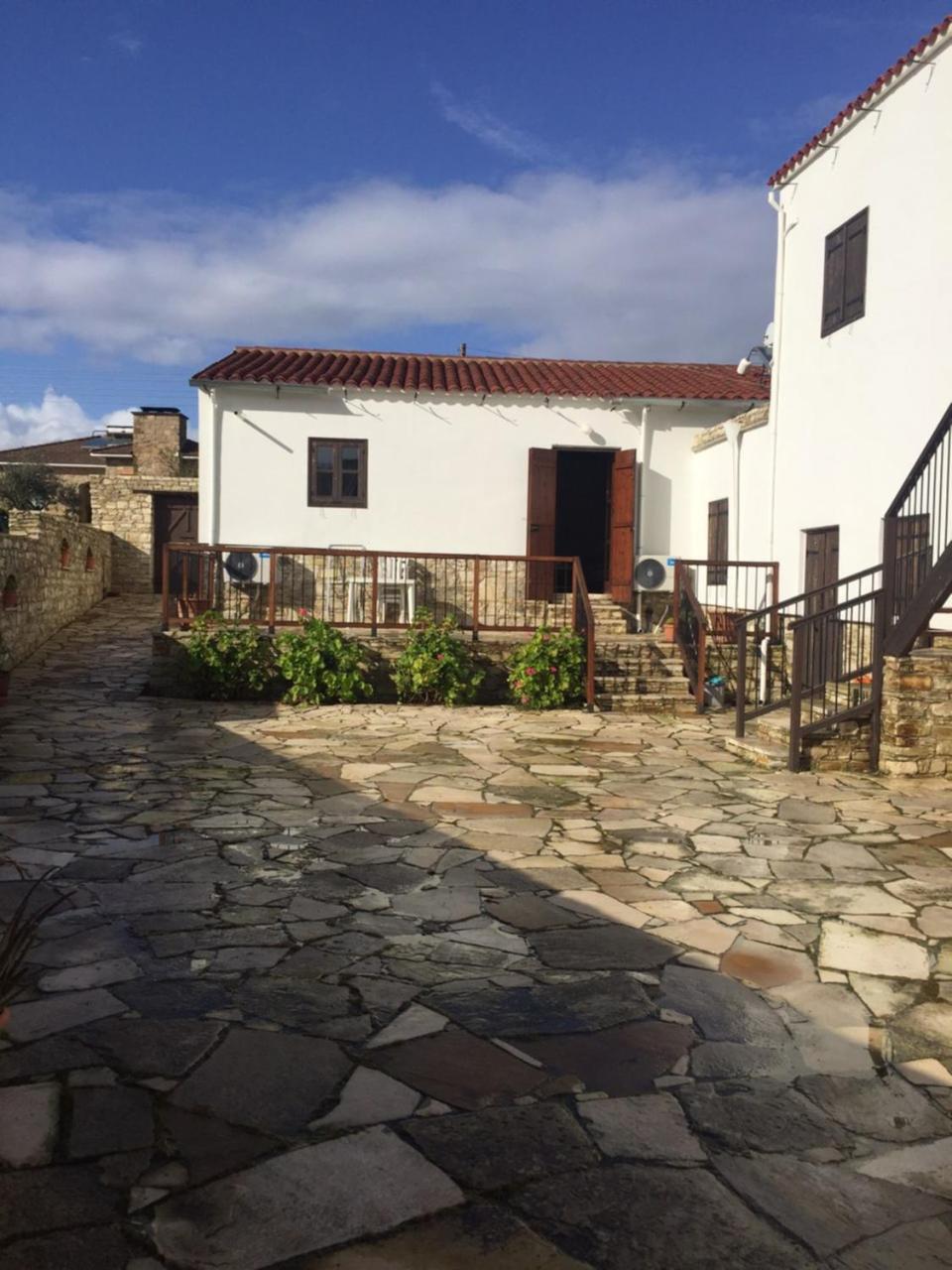 Charoullas Traditional Mansion Villa Alaminos Buitenkant foto