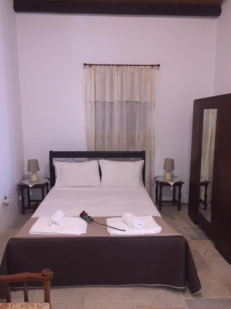 Charoullas Traditional Mansion Villa Alaminos Buitenkant foto