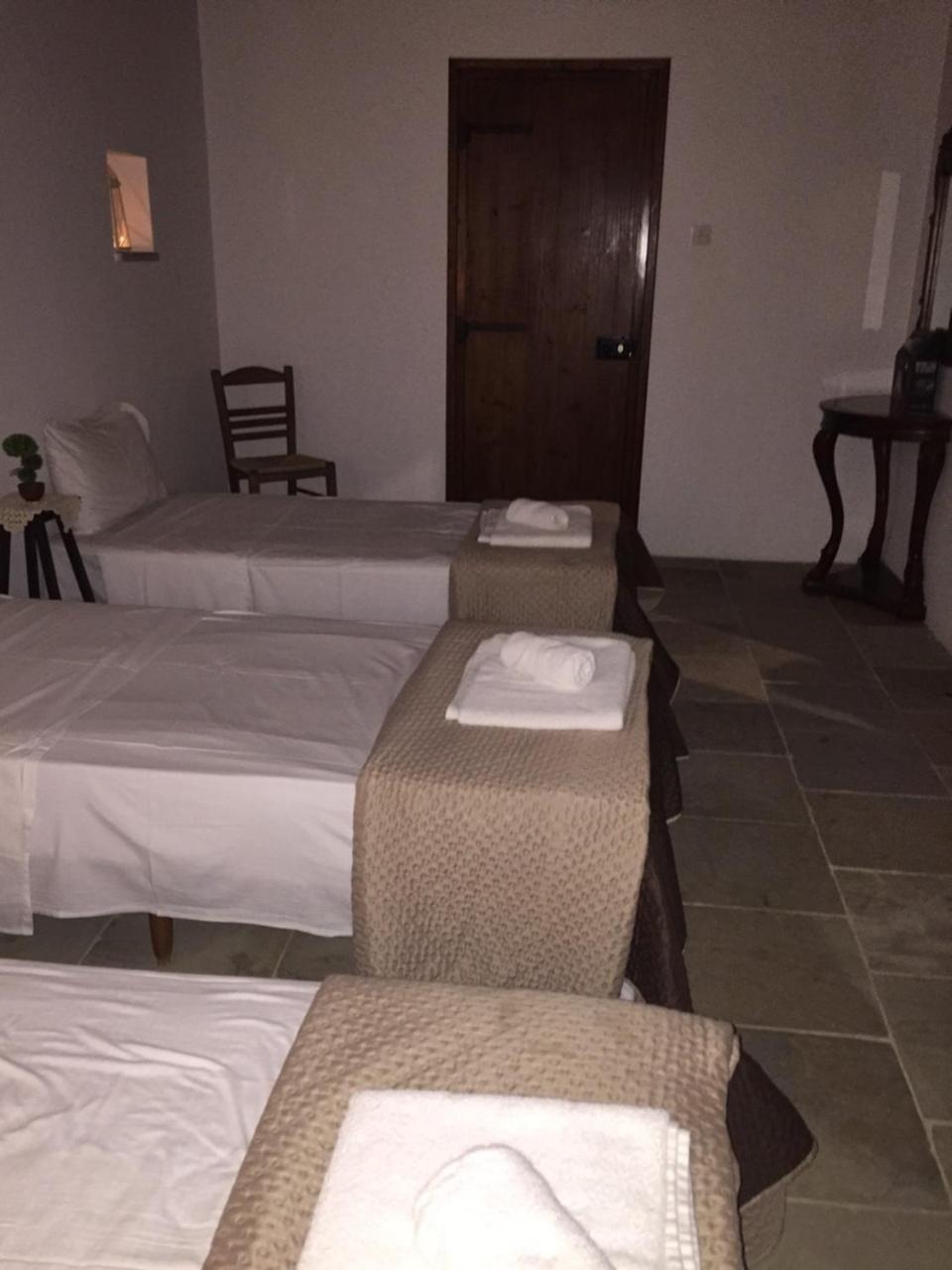 Charoullas Traditional Mansion Villa Alaminos Buitenkant foto